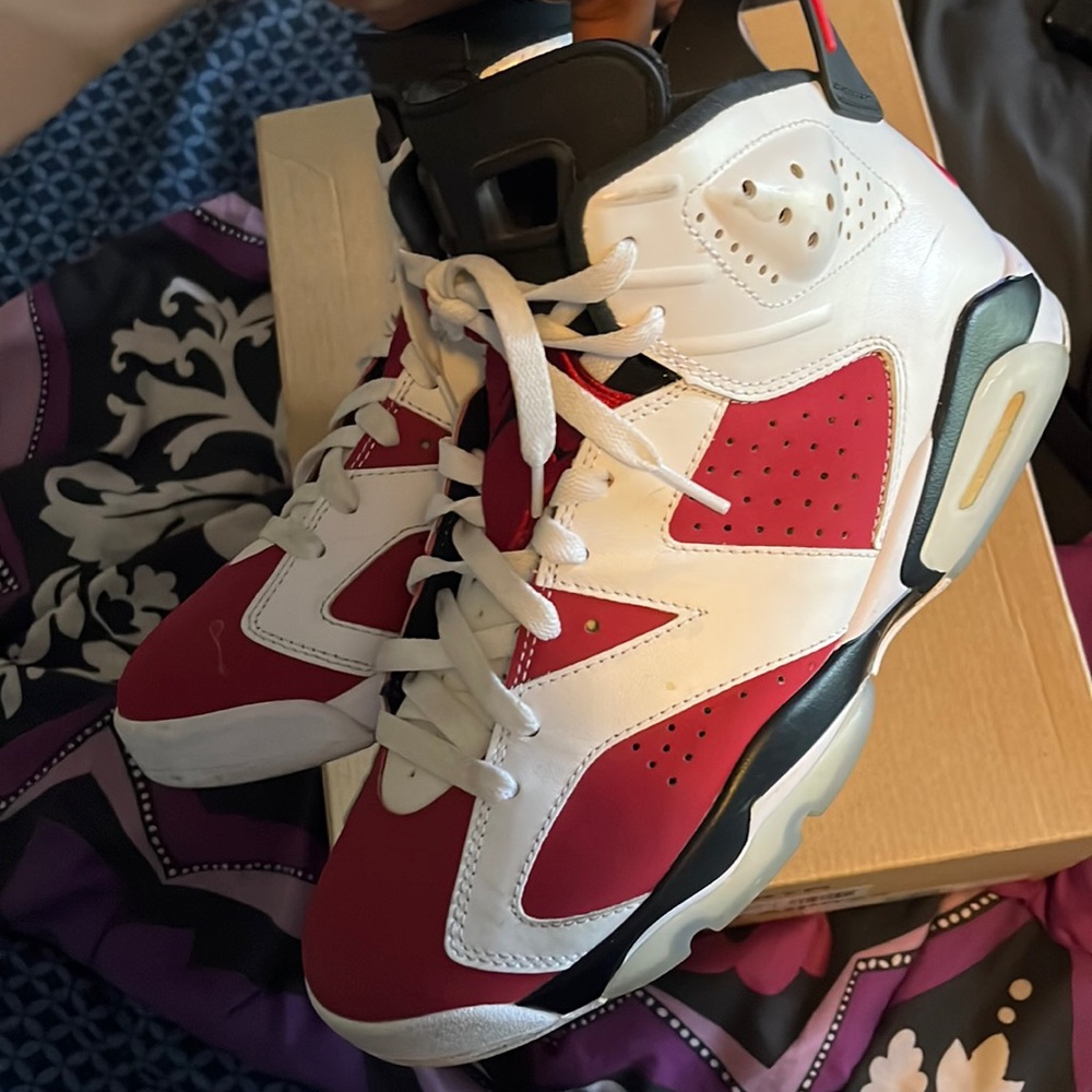 Barely Worn Jordan 6s Carmine